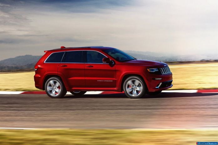 2014 Jeep Grand Cherokee SRT - фотография 6 из 37