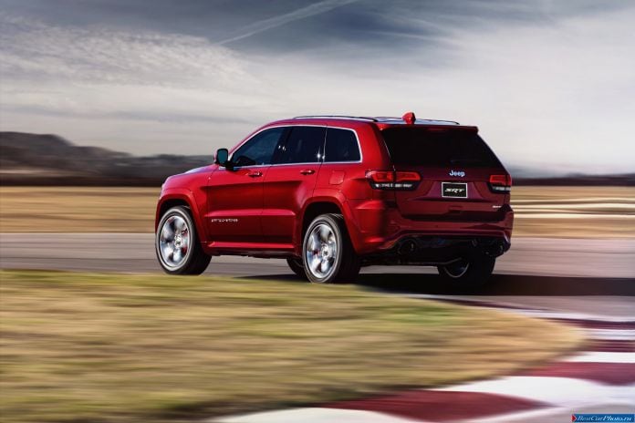 2014 Jeep Grand Cherokee SRT - фотография 9 из 37