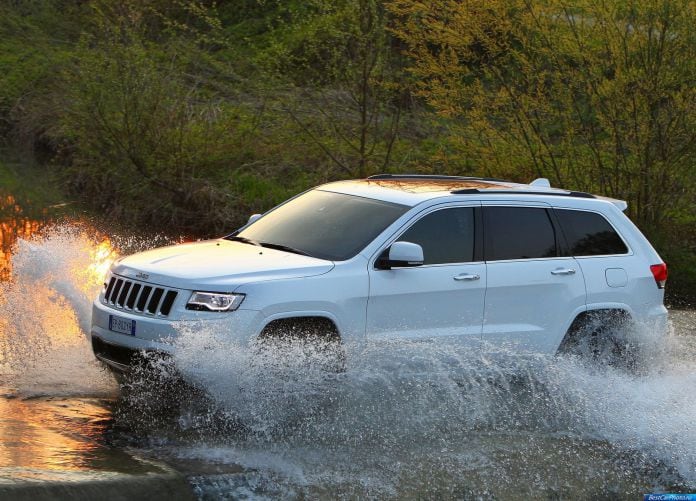 2014 Jeep Grand Cherokee EU-version - фотография 25 из 117