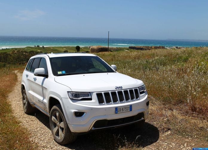 2014 Jeep Grand Cherokee EU-version - фотография 29 из 117