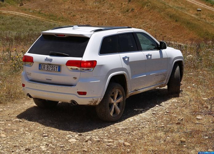 2014 Jeep Grand Cherokee EU-version - фотография 65 из 117