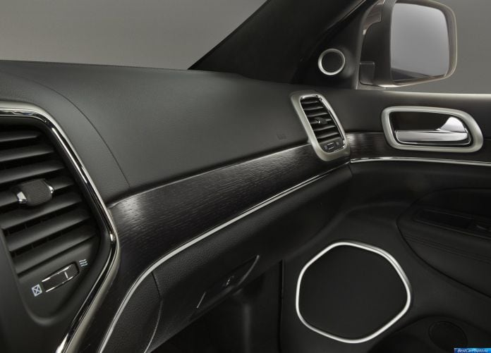 2014 Jeep Grand Cherokee EU-version - фотография 108 из 117