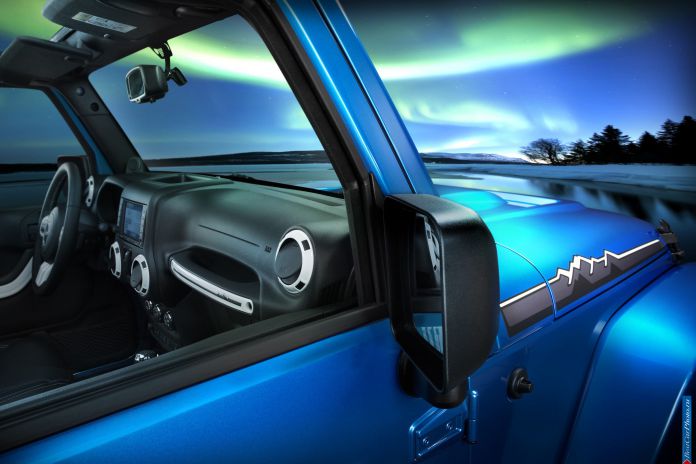 2014 Jeep Wrangler Polar - фотография 13 из 20