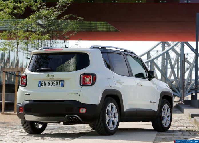 2015 Jeep Renegade - фотография 6 из 99