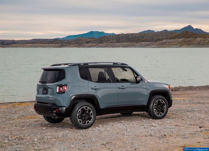 2015 Jeep Renegade - фотография 11 из 99