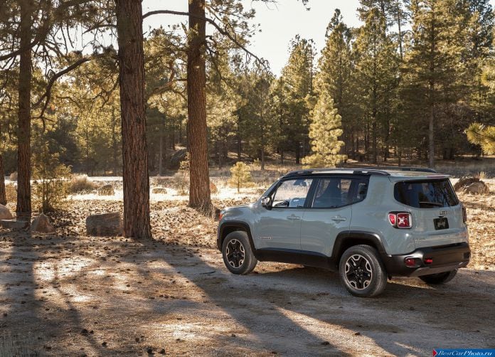 2015 Jeep Renegade - фотография 13 из 99