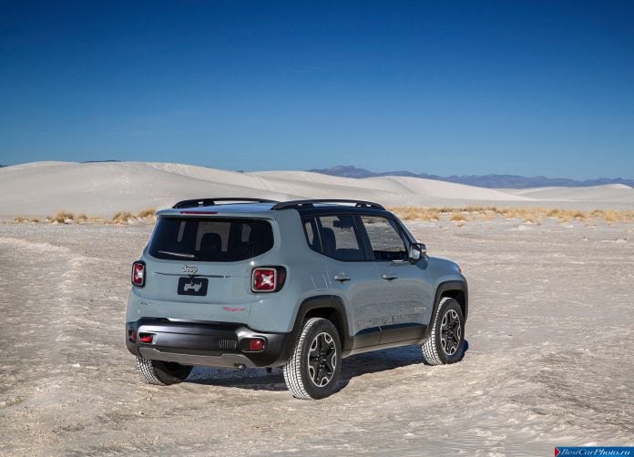 2015 Jeep Renegade - фотография 16 из 99