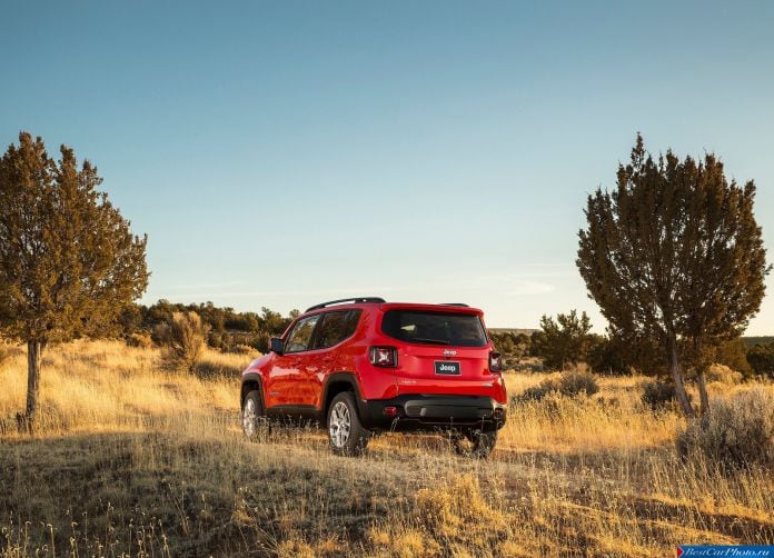 2015 Jeep Renegade - фотография 17 из 99
