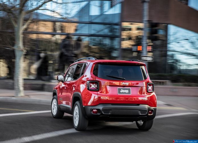 2015 Jeep Renegade - фотография 19 из 99