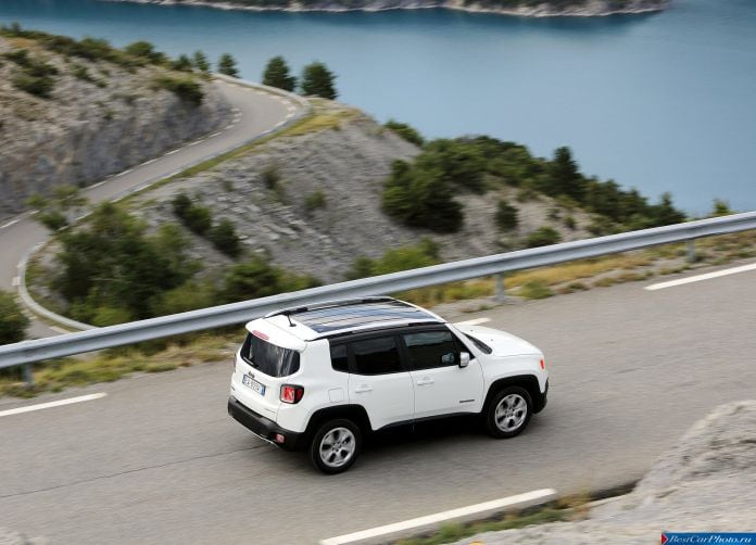2015 Jeep Renegade - фотография 23 из 99