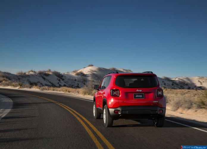 2015 Jeep Renegade - фотография 27 из 99