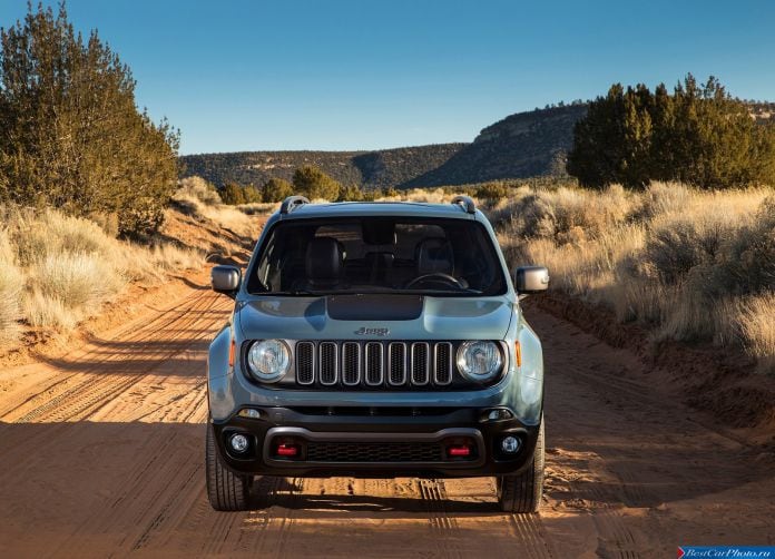 2015 Jeep Renegade - фотография 32 из 99