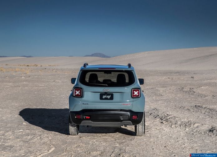 2015 Jeep Renegade - фотография 41 из 99