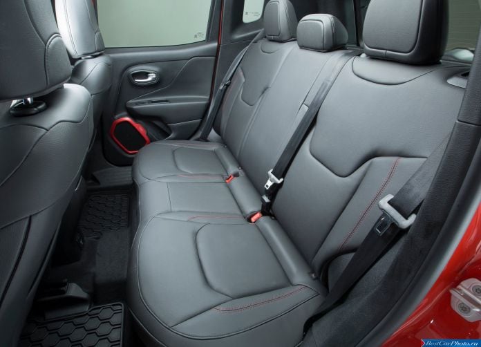 2015 Jeep Renegade - фотография 63 из 99