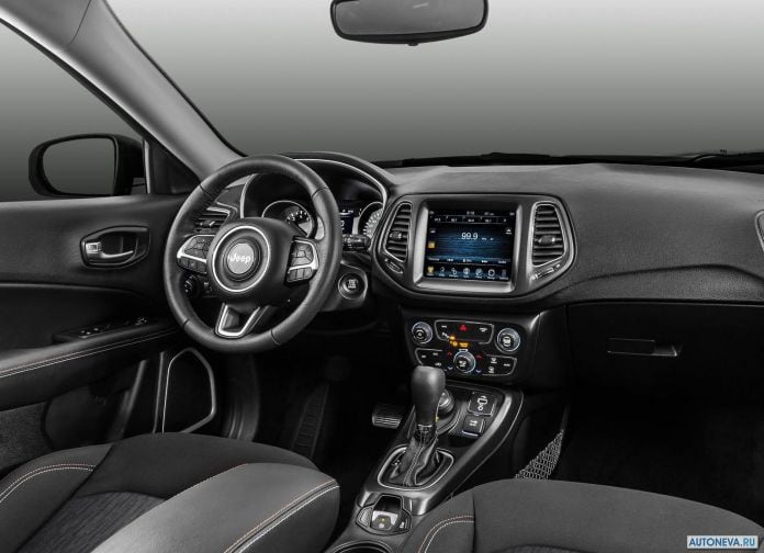 2017 Jeep Compass - фотография 61 из 181