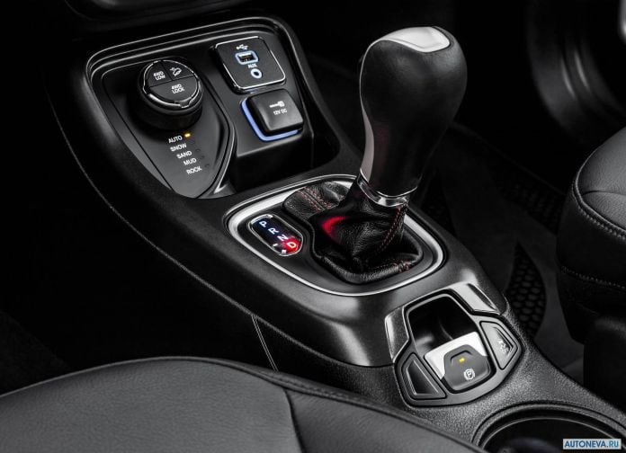 2017 Jeep Compass - фотография 73 из 181