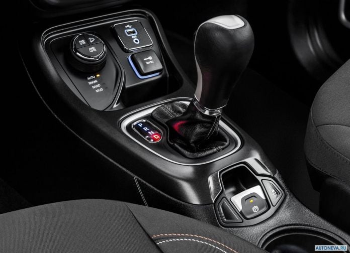 2017 Jeep Compass - фотография 136 из 181