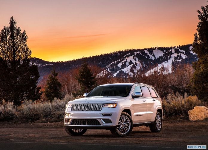 2017 Jeep Grand Cherokee Summit - фотография 2 из 20