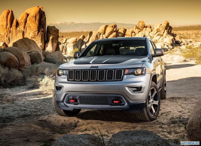 2017 Jeep Grand Cherokee Trailhawk - фотография 1 из 25