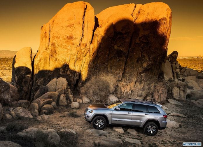 2017 Jeep Grand Cherokee Trailhawk - фотография 8 из 25