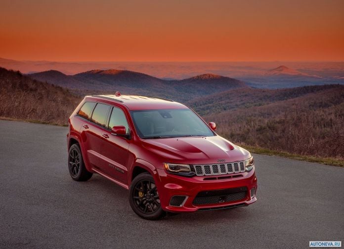 2018 Jeep Grand Cherokee Trackhawk - фотография 3 из 51