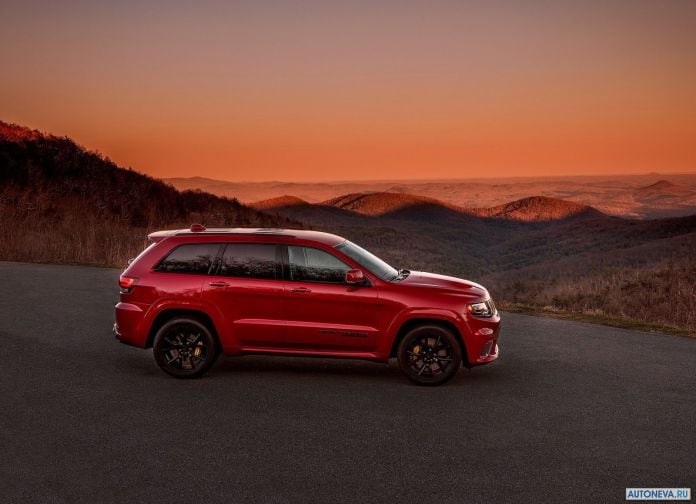 2018 Jeep Grand Cherokee Trackhawk - фотография 13 из 51