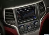 jeep_2018_grand_cherokee_trackhawk_041.jpg