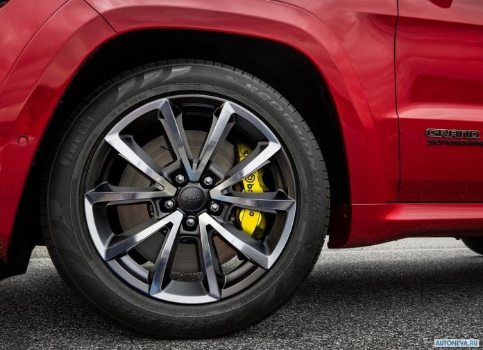 2018 Jeep Grand Cherokee Trackhawk - фотография 46 из 51