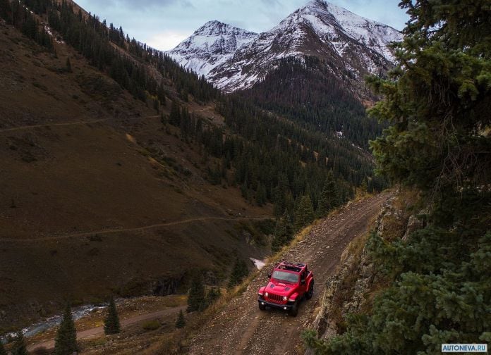 2018 Jeep Wrangler - фотография 39 из 151