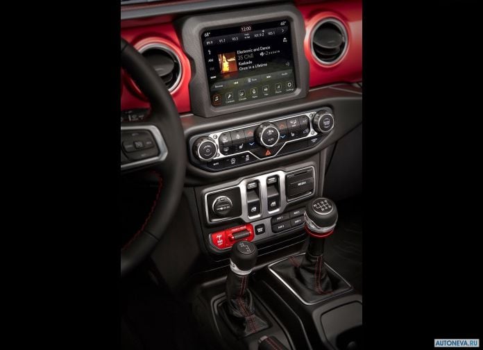 2018 Jeep Wrangler - фотография 148 из 151