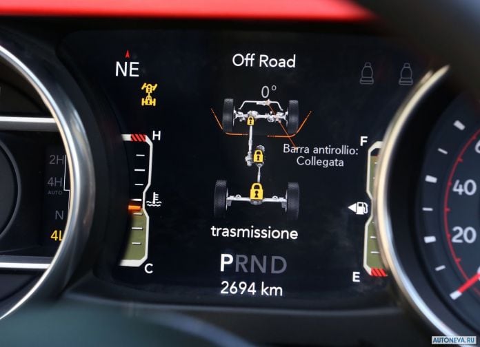 2018 Jeep Wrangler EU-version - фотография 13 из 21