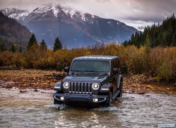 2018 Jeep Wrangler Unlimited - фотография 10 из 93