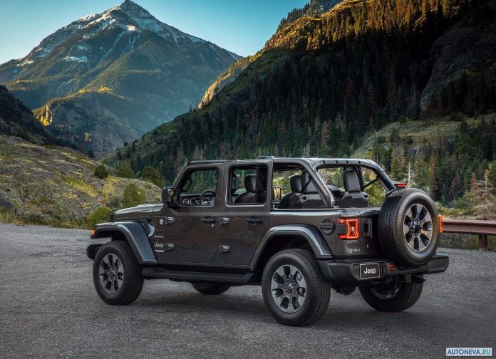 2018 Jeep Wrangler Unlimited - фотография 34 из 93