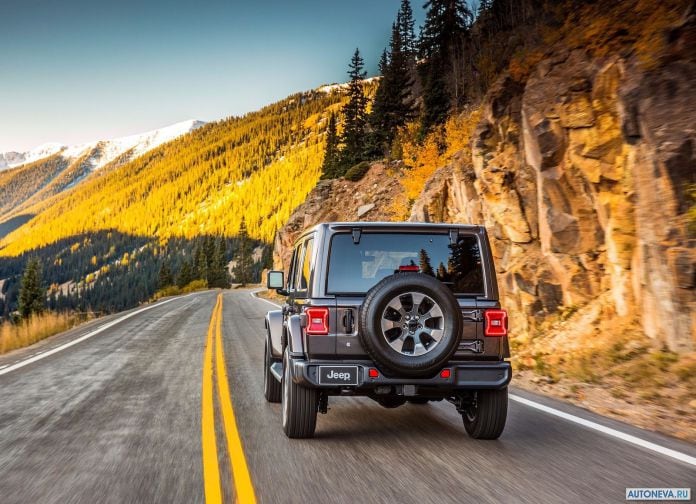 2018 Jeep Wrangler Unlimited - фотография 43 из 93