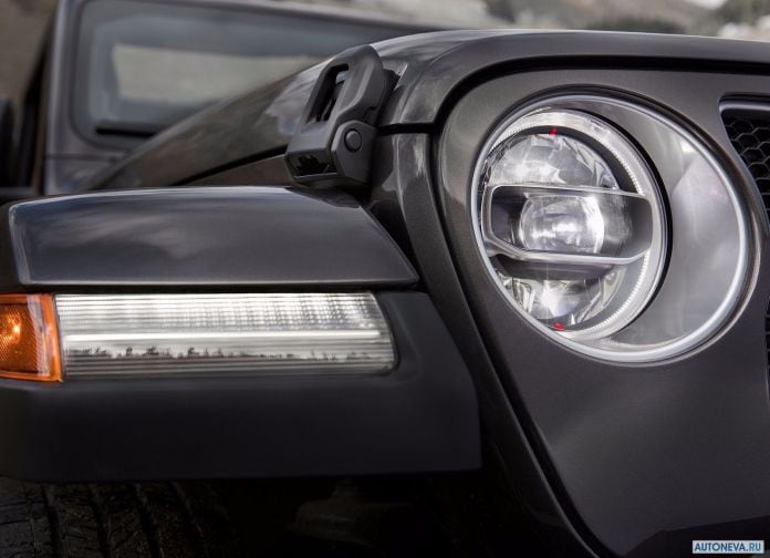 2018 Jeep Wrangler Unlimited - фотография 79 из 93