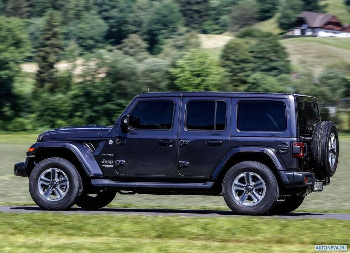 2018 Jeep Wrangler Unlimited EU-version - фотография 26 из 48