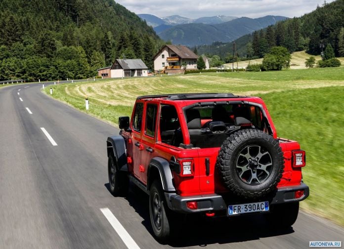 2018 Jeep Wrangler Unlimited EU-version - фотография 28 из 48