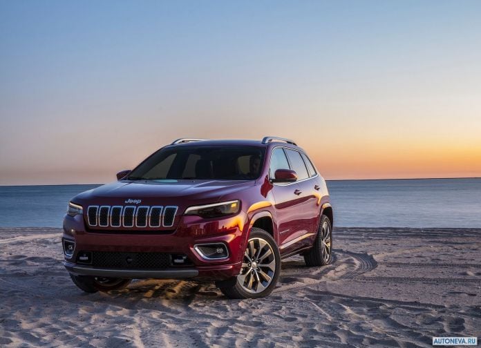 2019 Jeep Cherokee - фотография 2 из 173