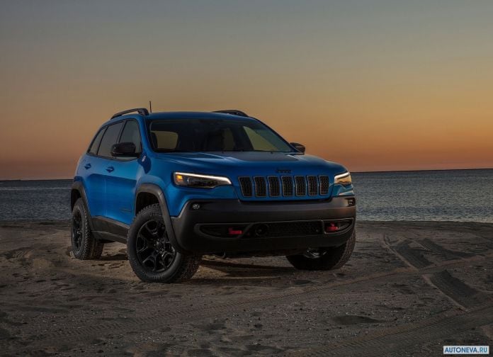 2019 Jeep Cherokee - фотография 3 из 173