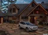 jeep_2019_cherokee_009.jpg
