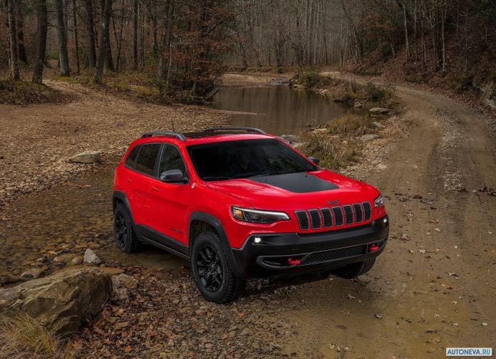 2019 Jeep Cherokee - фотография 14 из 173