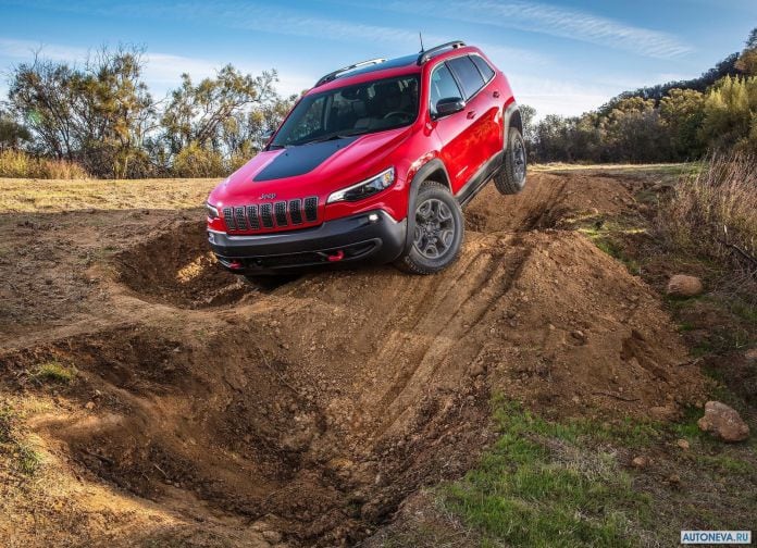 2019 Jeep Cherokee - фотография 15 из 173