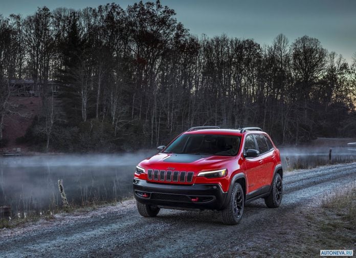 2019 Jeep Cherokee - фотография 24 из 173