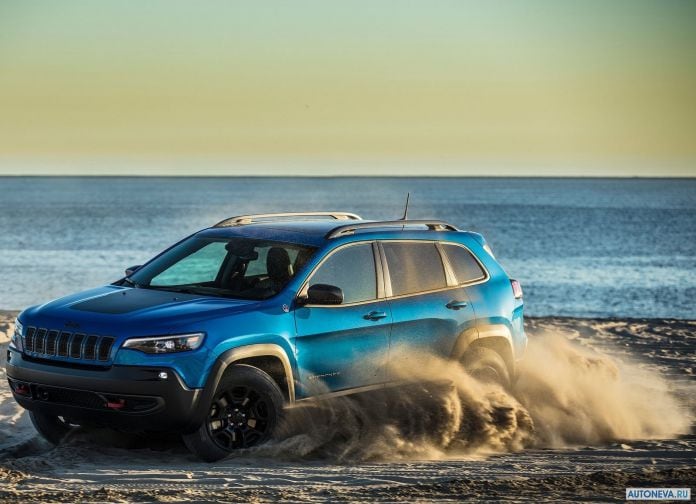 2019 Jeep Cherokee - фотография 31 из 173