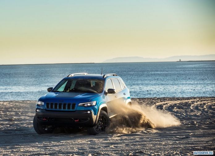 2019 Jeep Cherokee - фотография 33 из 173