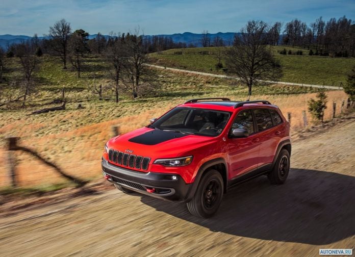 2019 Jeep Cherokee - фотография 39 из 173