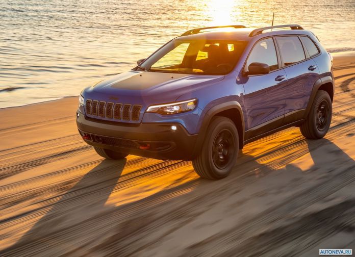 2019 Jeep Cherokee - фотография 54 из 173