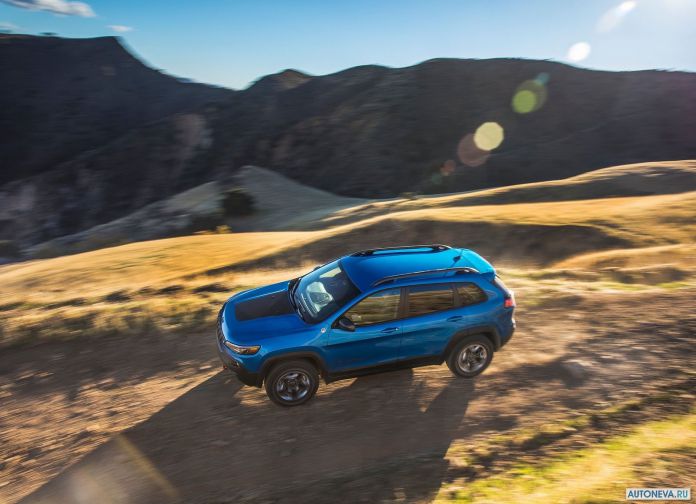 2019 Jeep Cherokee - фотография 64 из 173
