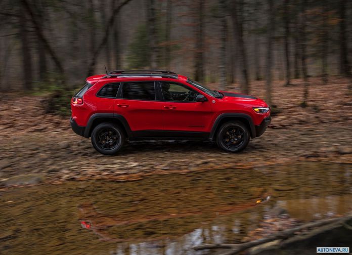 2019 Jeep Cherokee - фотография 67 из 173