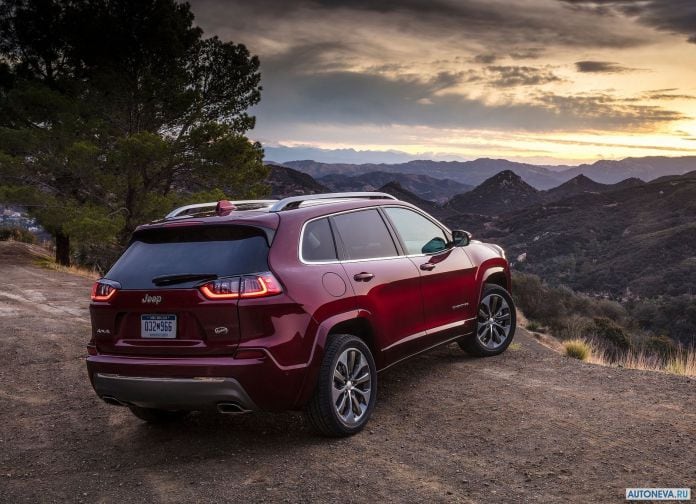 2019 Jeep Cherokee - фотография 75 из 173